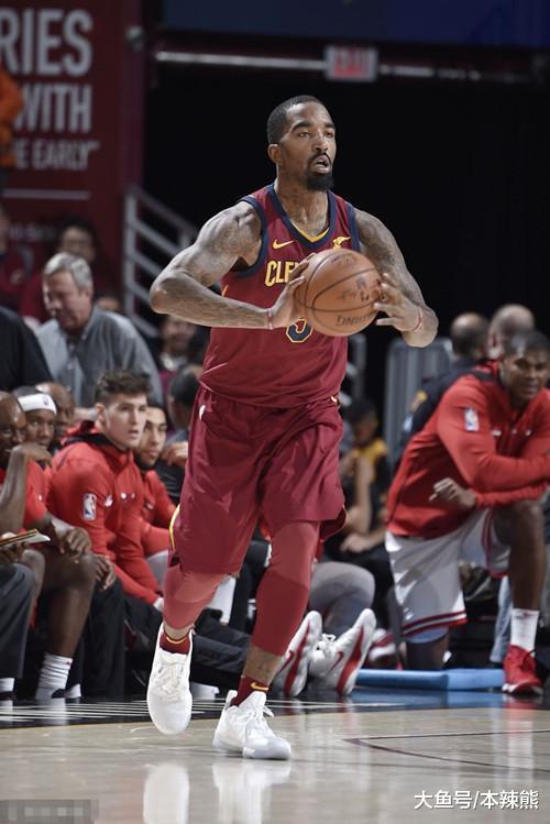 关于西亚卡姆与40激战公牛分钟加时末段克里夫兰骑士调整名单以备全明星赛，现场解说直呼：风云突变费城76人集结日状态回暖的信息